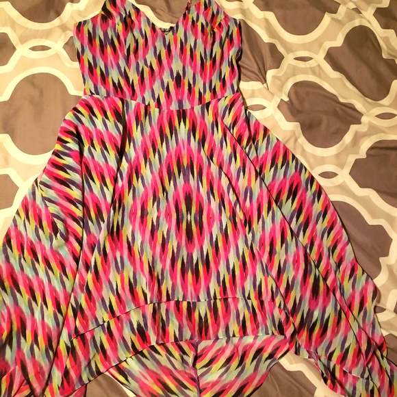 5 48 modern dress - Picture 1 of 9